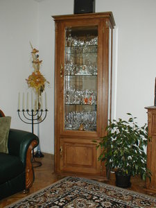 1486646348-nábytek 005.jpg